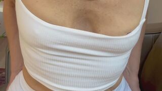 Mature MILF RoxyRidesAgain fucks herself till shes a squirting hot wet mess