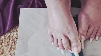 The Barefoot Empress