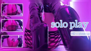 close-up pussy play in thigh high boots