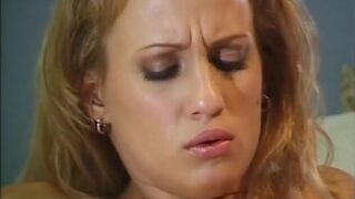 Lesbians get bored at home so they started seducing each other's cunt