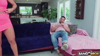 Big Tit Cream Pie BTS With Busty Blonde MILF Robbin Banx