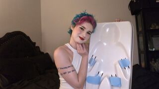 Priestess Poison eases your tension about your upcoming procedure by demonstrating the sturdiness of the velcro straps that came along with the equipment - 4k