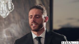 VIXEN Curvy Cock-Hungry Queenpin Valentina Nappi Takes Care Of Busines