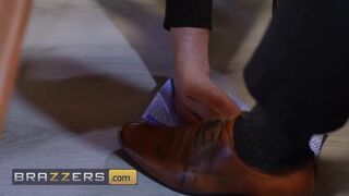 Brazzers - A 3some With Danny D, Emma Leigh & Her Husband Becomes Just A Fuck Between Danny & Emma