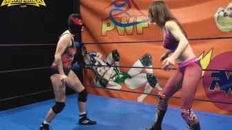 Russianwomanwrestling