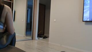 Arish Lamborghini dresses sexy clothes before having a date with new bull