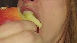 Sashas Apples (Sasha LickThisRN)