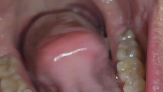 Giant tastes tiny