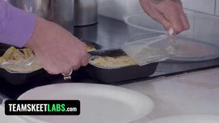 Step Sis Maxie Mellow & Step Mom Fucked And Bukkaked In Perv Taboo Threesome - TeamSkeet