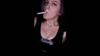 SMOKING IN LATEX