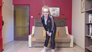 Bratty Gym Girl Humiliates You for Your Pathetic Tiny Cock