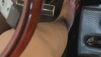 Pedal Curvy Girl