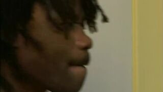 Fraternal love - Two sisters in comparison - Scene #7