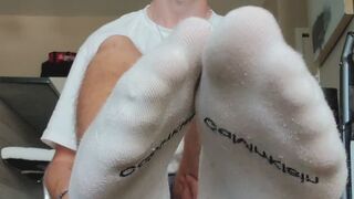 Breaking in my new vans, they sure do make my feet sweaty