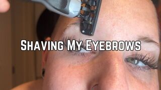 Phoenix Bates Shaving Off Eyebrows 4k HD - Hair Cut Fetish - Eyebrow Shave - Razor Shave - Extreme Close Ups