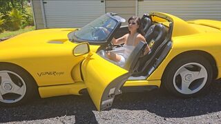 Sushii Pedal Pumping a Dodge Viper 4k