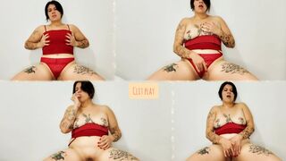 Playing with my wet clit