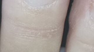 Look at the prints of my feet