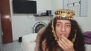 Hairy arabian bitch training her pussy to be tight