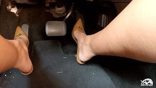 1421 (Pedals) – Jane Domino Driving the Explorer in Slingbacks for You