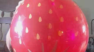 Naughty Nora and the Strawberry Balloon