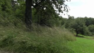 Out into nature to fuck
