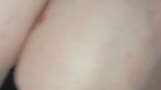 Scarlet gets Vandals point close up penetration