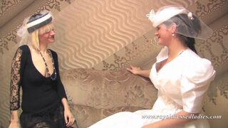 Lick And Fucking A Lesbian Bride Pussy Full Movie