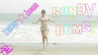 Sandy Bums!: Babs Bear gets her jiggle on!