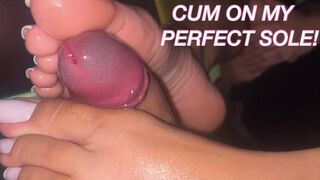Mille French Nails Footjob - FRENCH TONAILS - SOLEJOB - TOEJOB