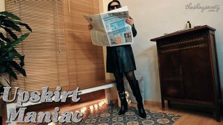 Upskirt Maniac Isabella Shine