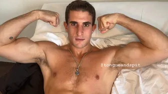 Muscle Men