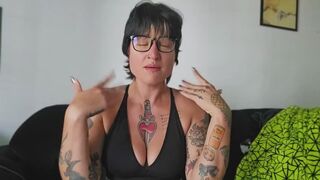 Sneeze Fit in Glasses (with Sneeze Powder)
