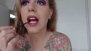 Lipsense Bella Try-On With Gloss