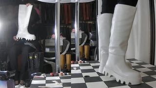 Tanja makes me cum under her monstrous boots - Cam 6