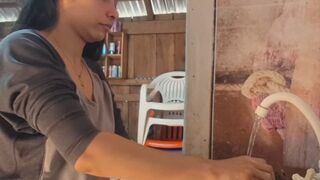 "Wet & Soapy Dish Play"