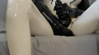 Amandalatex