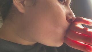 Wild kisses