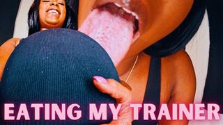 Vored my Personal Trainer ft Queen Ava - A same size vore scene featuring: mouth fetish, big belly, bloated belly, digestion, role-play, and belly fetish - 4 K MP4