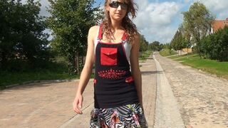 Smoking-Dancing-Catwalk HD-480