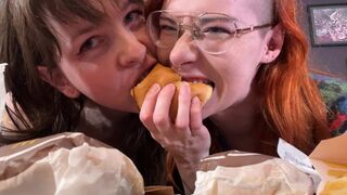 A Tiny Surprise in Giantess' Burger Meal mkv