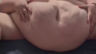 Fresh Out the Shower: Lotioned Up SSBBW Belly Jiggles & Slaps