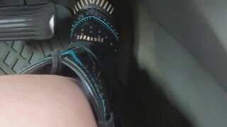 Music n pedalpump in Cowgirl boots