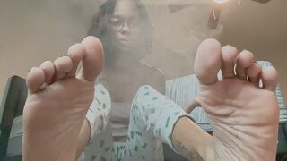 Human Ashtray Foot Worship