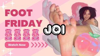 Ebony Soles JOI: Bath Robe Foot Worship