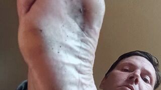 I fuck the best Blondes , you are looking at my dirty feet , bitch !