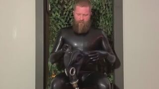 Rubber Drone Engage