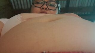 Huge Giant Shows His Fat Belly