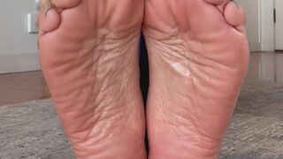 Sweaty socks and soles quickie