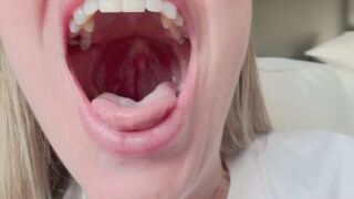Elizabeth's Mouth Tour